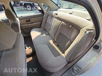 2006 Ford Taurus SE - miniatura 13
