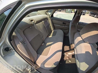 2006 Ford Taurus SE - miniatura 16