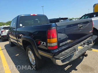 2006 GMC Sierra 1500 SLE-1 Extended Cab Medium Bed 3SA w/Rear Doors – miniatura 6