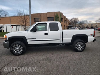 2006 GMC Sierra 2500HD SL Extended Cab Medium Bed 2SA w/Rear Doors - miniatura 6