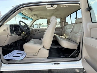2006 GMC Sierra 2500HD WT Extended Cab Medium Bed 1SA w/Rear Doors - miniatura 13