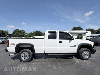 2006 GMC Sierra 2500HD WT Extended Cab Medium Bed 1SA w/Rear Doors - miniatura 4