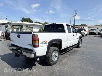 2006 GMC Sierra 2500HD WT Extended Cab Medium Bed 1SA w/Rear Doors - miniatura 5