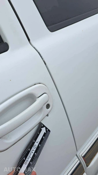 2006 GMC Yukon XL SLT – miniatura 28