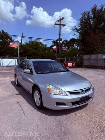2006 Honda Accord Sedan LX SE - miniatura 3