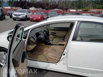 2006 Honda Civic Hybrid Sedan - miniatura 10