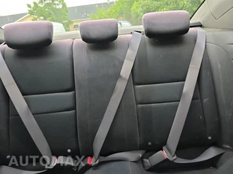 2006 Honda Civic Si Coupe w/Navigation – miniatura 16