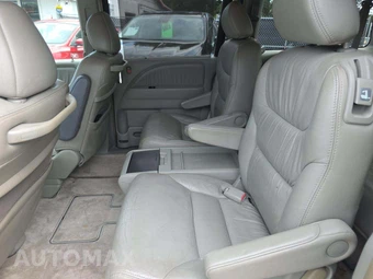 2006 Honda Odyssey Touring w/Navigation & RES 118.1" WB – miniatura 13