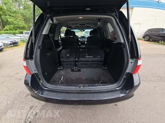 2006 Honda Odyssey Touring w/Navigation & RES 118.1" WB - miniatura 15