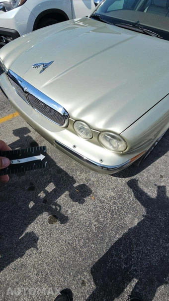 2006 Jaguar XJ8L Vanden Plas – miniatura 20