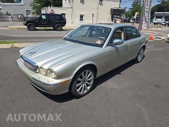 2006 Jaguar XJ8L Vanden Plas — samochód z USA z aukcji Manheim, oferta Kup Teraz w AUTOMAX