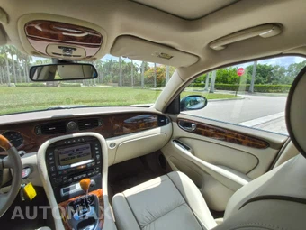 2006 Jaguar XJ8L Vanden Plas - miniatura 20
