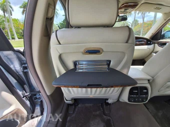 2006 Jaguar XJ8L Vanden Plas - miniatura 25