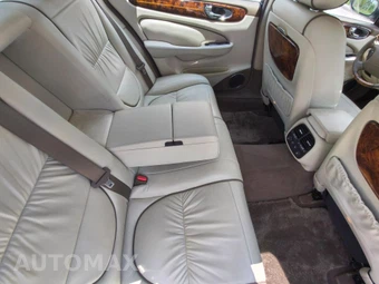 2006 Jaguar XJ8L Vanden Plas - miniatura 32