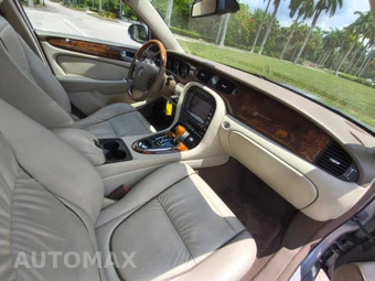 2006 Jaguar XJ8L Vanden Plas - miniatura 39