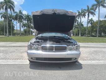 2006 Jaguar XJ8L Vanden Plas - miniatura 40