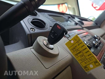 2006 Jeep Commander Limited - miniatura 8