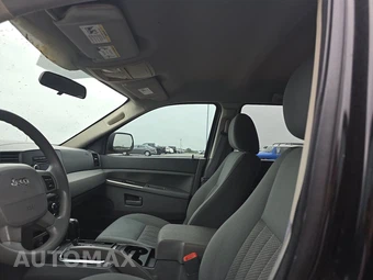2006 Jeep Grand Cherokee Laredo - miniatura 17