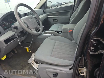 2006 Jeep Grand Cherokee Laredo - miniatura 7
