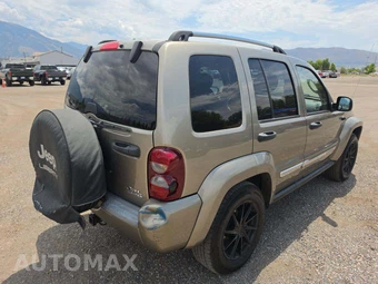 2006 Jeep Liberty Limited Edition – miniatura 3