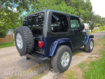 2006 Jeep Wrangler Rubicon - miniatura 3