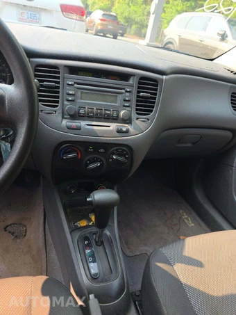 2006 Kia Rio LX Sedan – miniatura 10