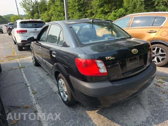2006 Kia Rio LX Sedan – miniatura 2