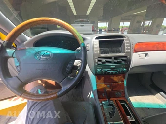 2006 Lexus LS 430 - miniatura 11