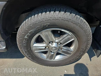2006 Lexus LX 470 – miniatura 11