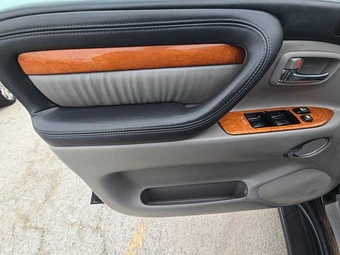 2006 Lexus LX 470 – miniatura 15