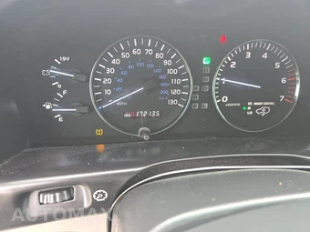 2006 Lexus LX 470 – miniatura 18
