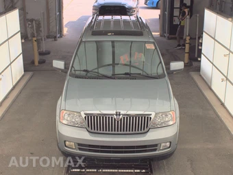 2006 Lincoln Navigator Luxury - miniatura 2