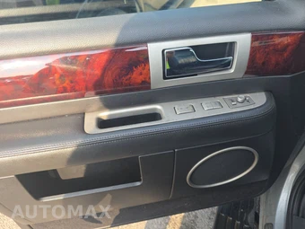 2006 Lincoln Navigator Luxury - miniatura 9