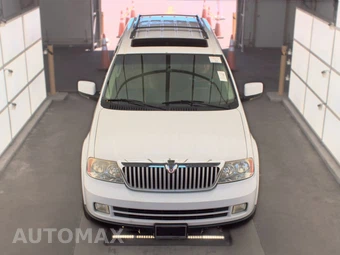 2006 Lincoln Navigator Luxury – miniatura 2