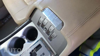 2006 Lincoln Navigator Luxury – miniatura 24