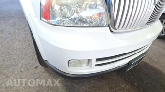 2006 Lincoln Navigator Luxury – miniatura 32