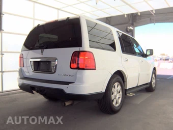 2006 Lincoln Navigator Luxury – miniatura 4