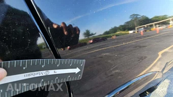 2006 Lincoln Navigator Luxury – miniatura 25