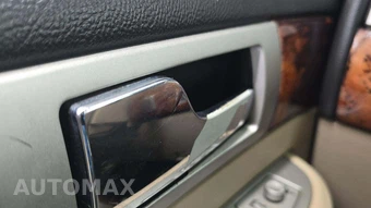 2006 Lincoln Navigator Luxury – miniatura 28