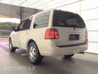 2006 Lincoln Navigator Luxury – miniatura 6