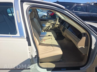 2006 Lincoln Town Car Signature - miniatura 8