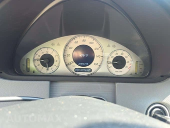 2006 Mercedes-Benz CLK 500 Coupe – miniatura 9