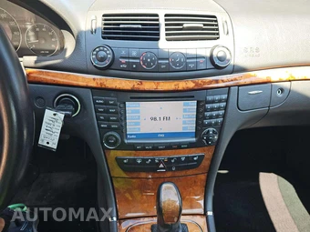 2006 Mercedes-Benz E 350 Sedan - miniatura 7