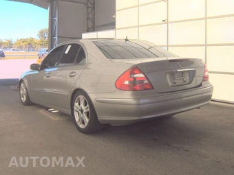 2006 Mercedes-Benz E 350 Sedan - miniatura 6