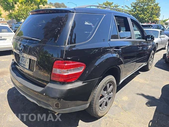 2006 Mercedes-Benz ML 350 – miniatura 3