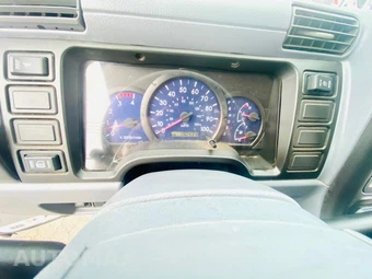 2006 Mitsubishi FE - miniatura 23