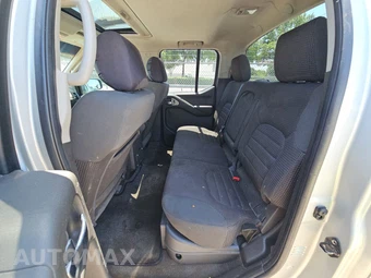 2006 Nissan Frontier NISMO Crew Cab Medium Bed – miniatura 13