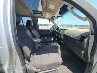 2006 Nissan Frontier NISMO Crew Cab Medium Bed – miniatura 8