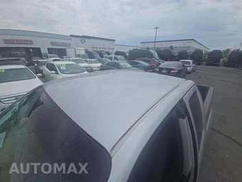 2006 Nissan Frontier SE Extended Cab Medium Bed – miniatura 9