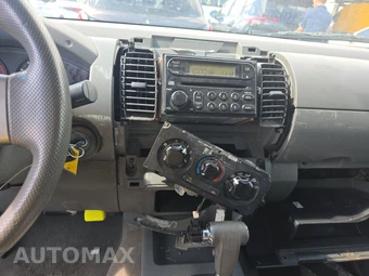 2006 Nissan Frontier XE Extended Cab Medium Bed - miniatura 11